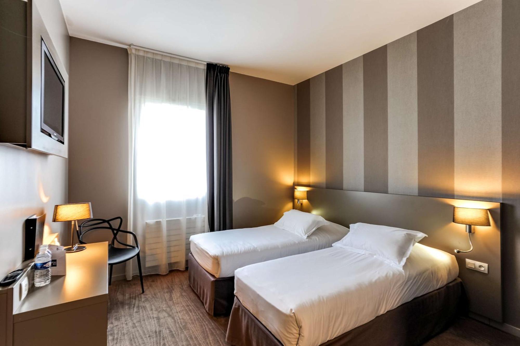Brit Hotel Le Galion & Spa 比尼克 外观 照片