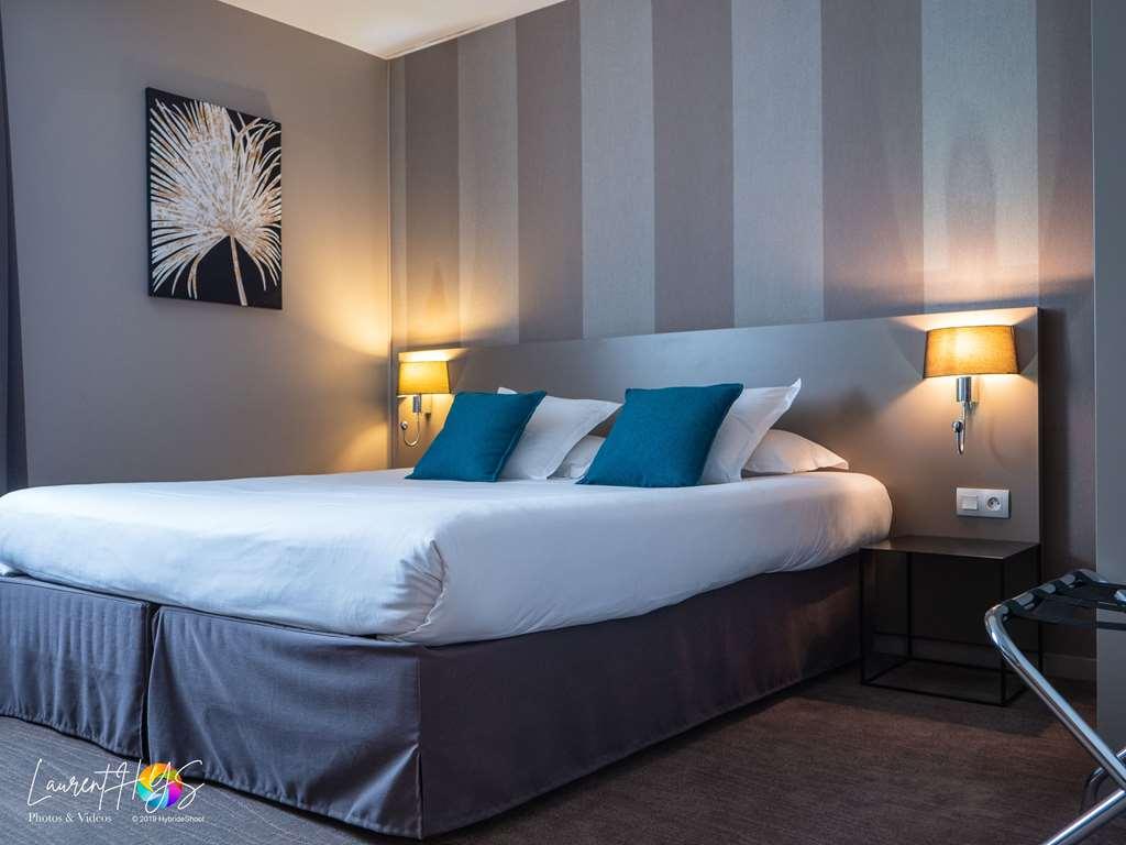 Brit Hotel Le Galion & Spa 比尼克 客房 照片